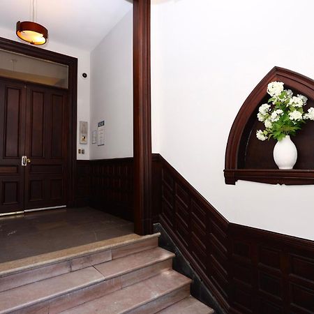 Stylish Newbury Street Studio, #11 Бостон Екстер'єр фото