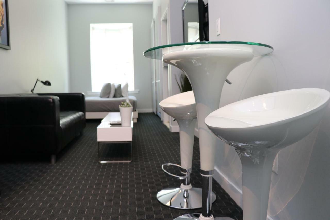 Stylish Newbury Street Studio, #11 Бостон Екстер'єр фото